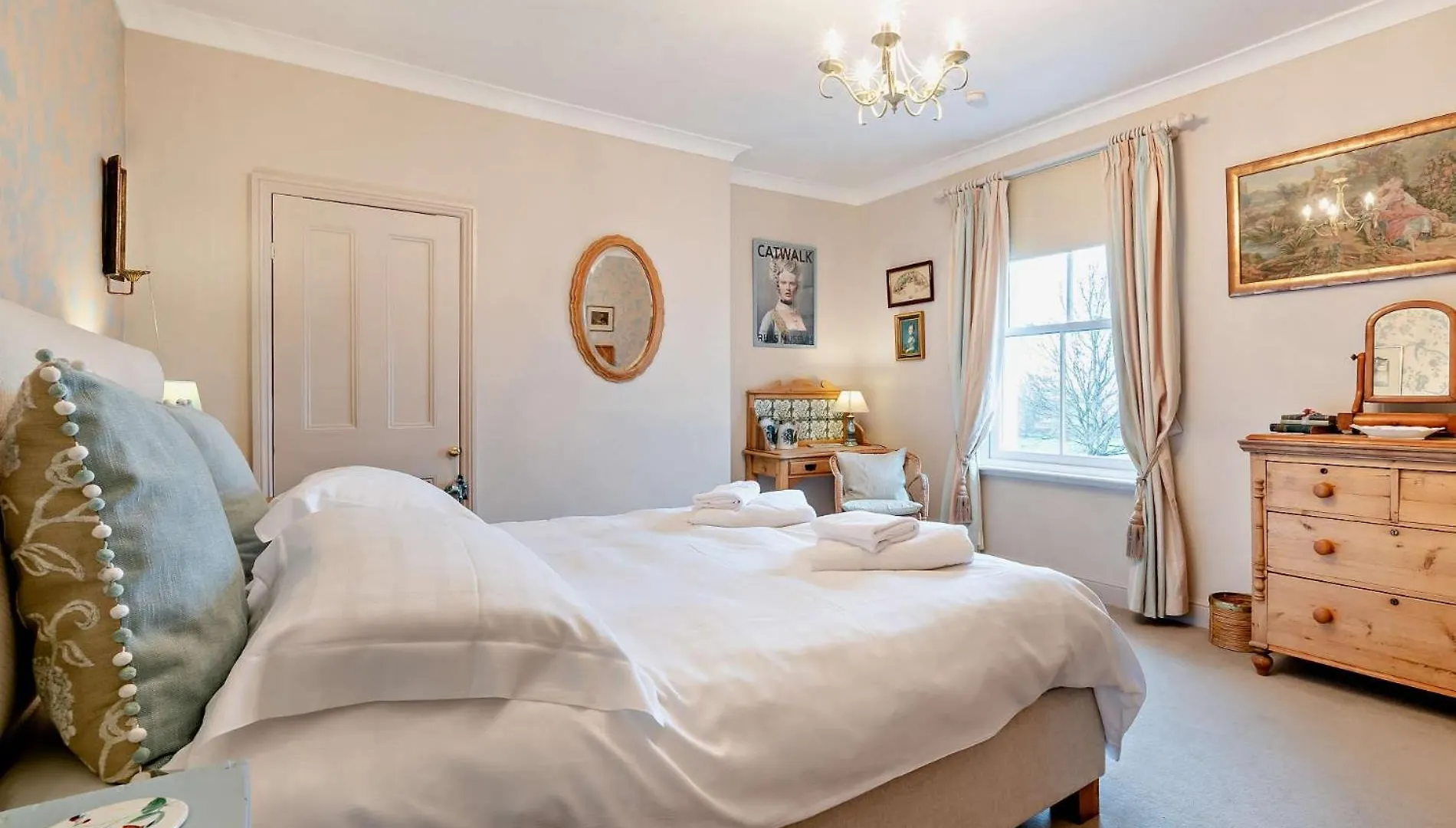 Villa 2 Bed In Harrogate Hh037 0*,